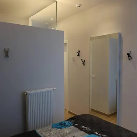 Cosy Studio In The Center Of Ghent, 2 People * ヘント